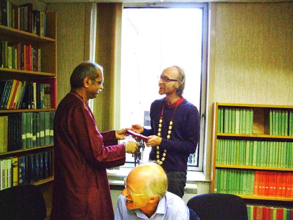 SILVER MEDAL PRESENTATION AT OXFORD CENTER FOR HINDU STUDIED, UNIVERSITY OF OXFORD